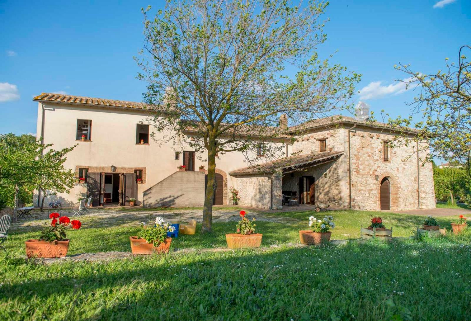 Agriturismo Piano Grande Avigliano Umbro Екстер'єр фото